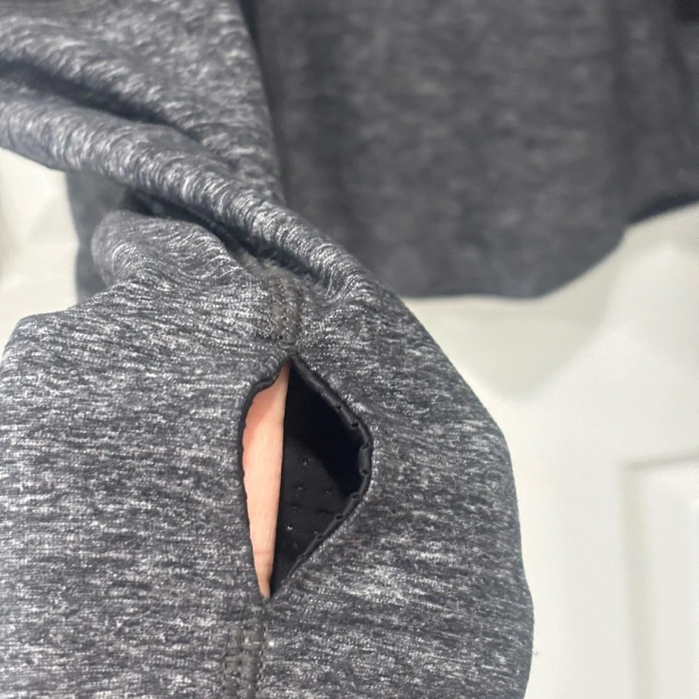 Lululemon reversible bliss jacket Women's Gray and Black Size:S - Picture 6 of 14